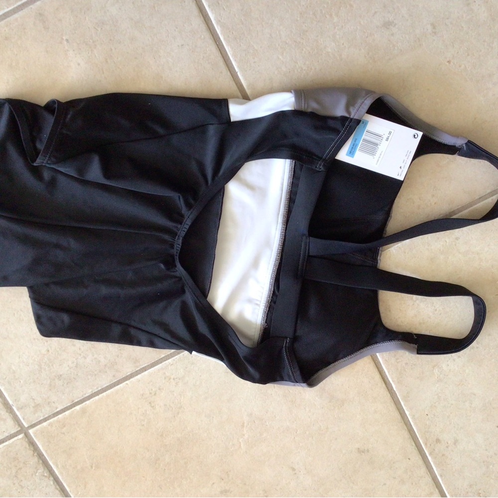 Nike one piece swimsuit…New - Picture 3 of 5
